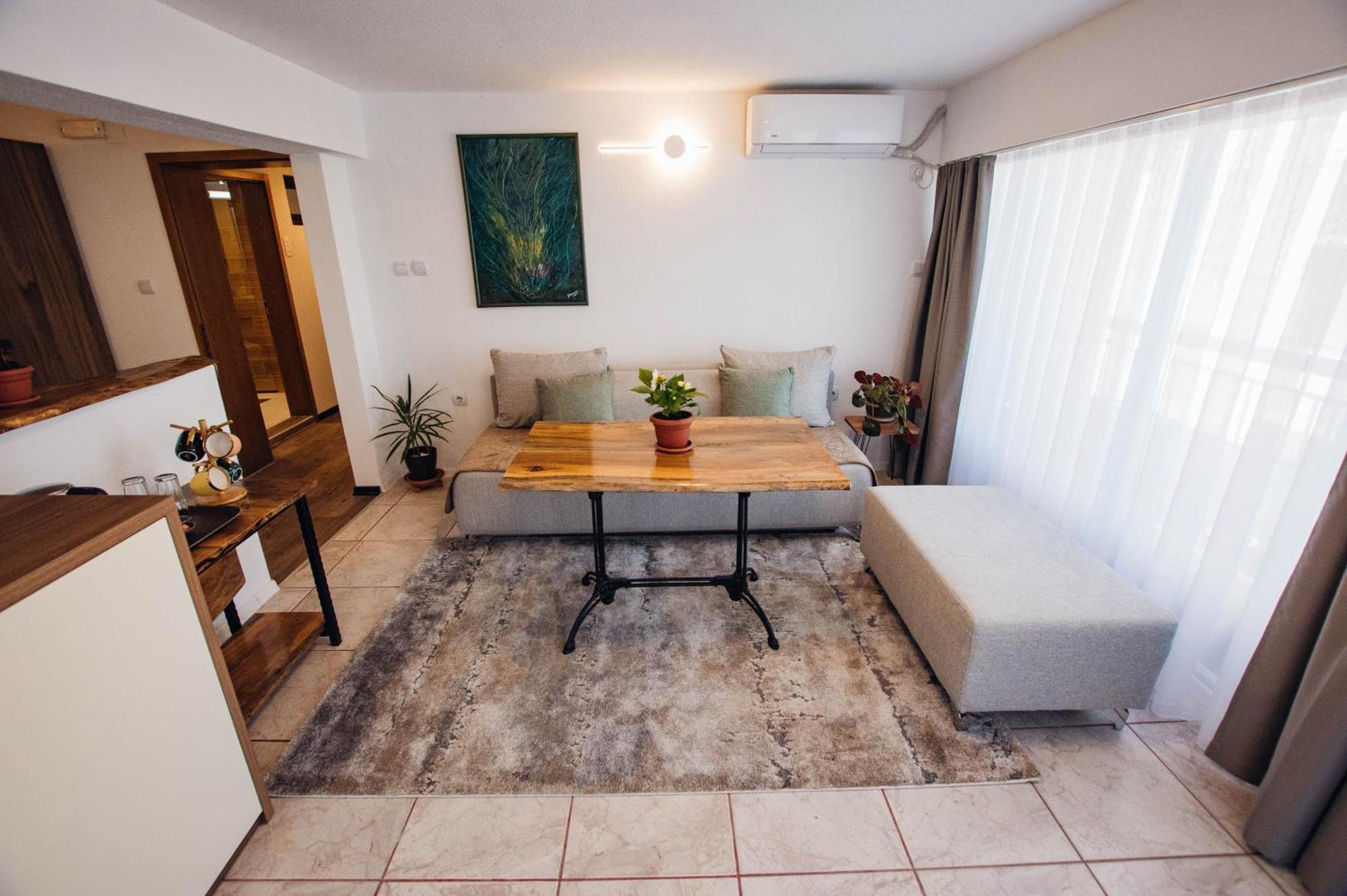Urban Studio Apartments 스트루미차 외부 사진